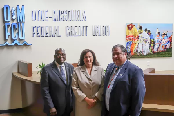 Chairman Rodney E. Hood with Otoe-Missouria Federal Credit Union’s President and CEO Leilani Harpole (center) and Tribal Chairman John Shotton